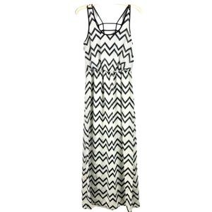 City Triangles criss cross back Maxi Dress
